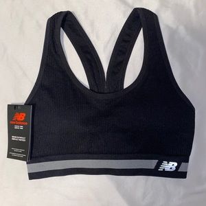 NEW BALANCE sports bra